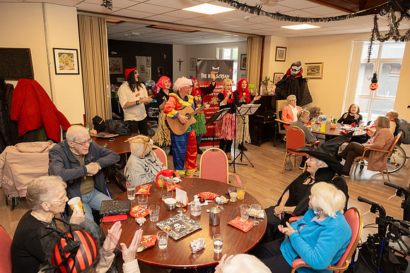 Pictured at the Lourdes Resource centre  October 2023 photography by Paul Kelly-149